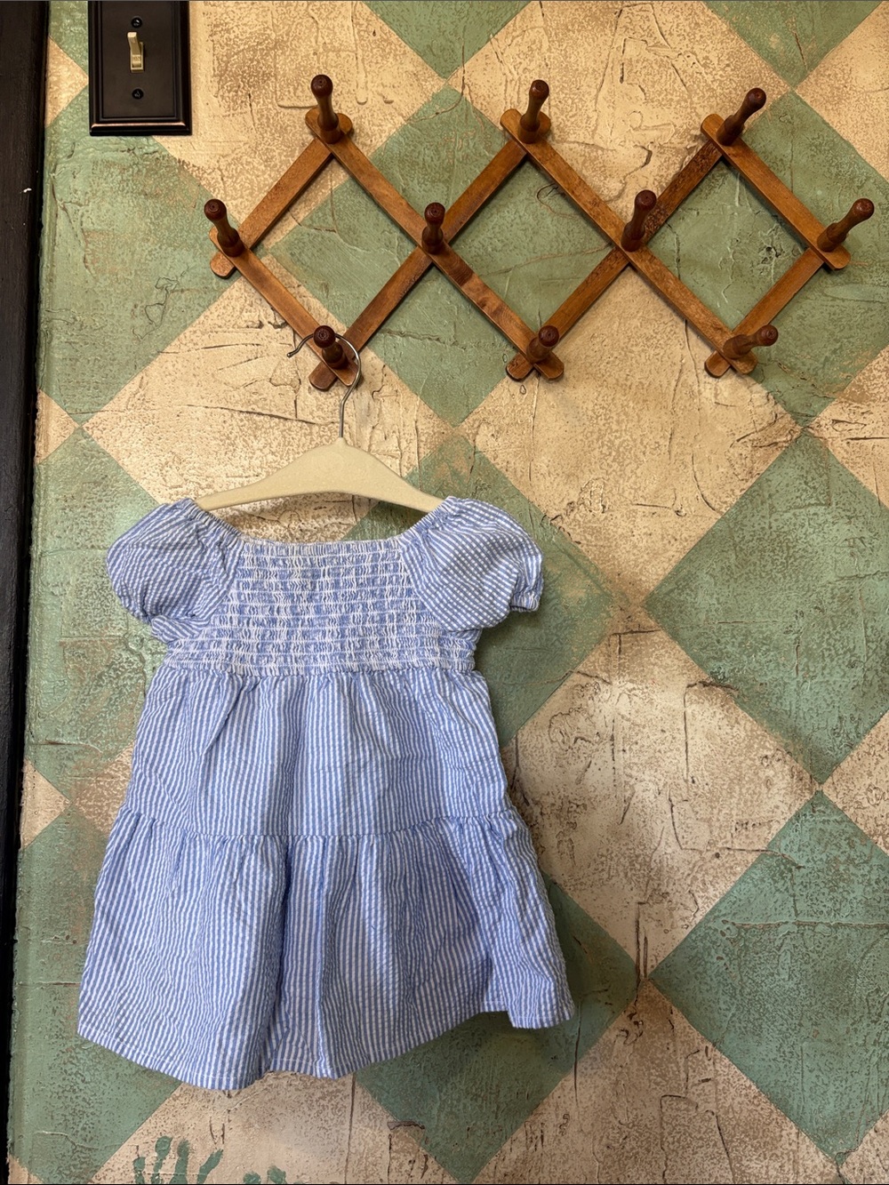 Old Navy Light Blue Smocked Puff-Sleeve Cotton Dress